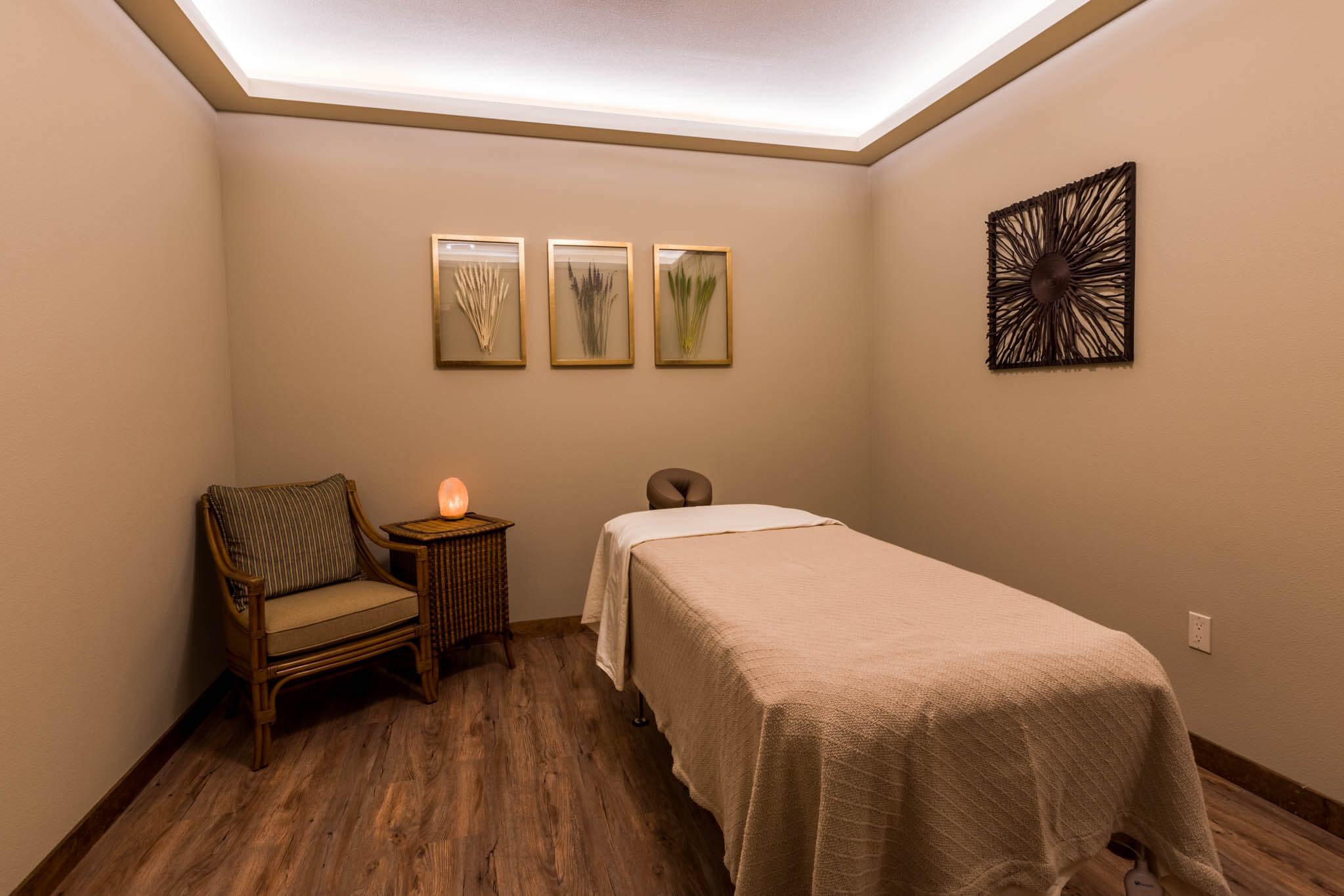 darcie shackelford recommends massage rooms com pic