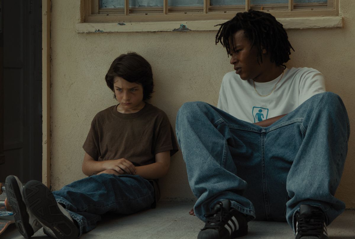 darren klug recommends Mid90s Finger Scene