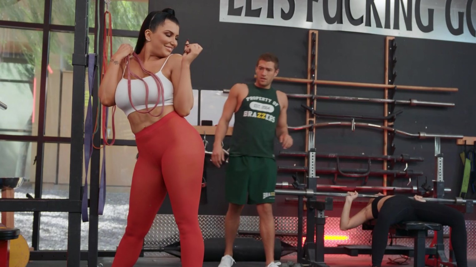 donna lark recommends milf at gym pic