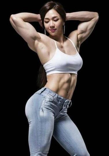 alton velgo recommends muscular woman bbc pic