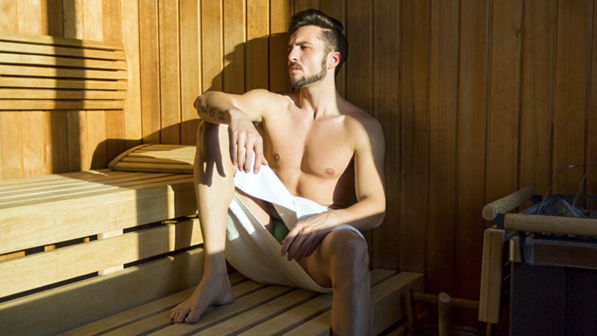 anthony kurtz recommends naked guy in sauna pic