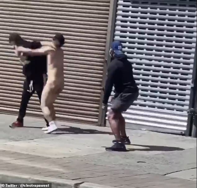 Naked Men Fighting venus gangbang