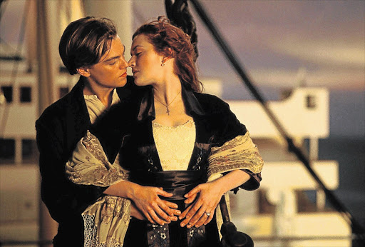 naked scene from titanic