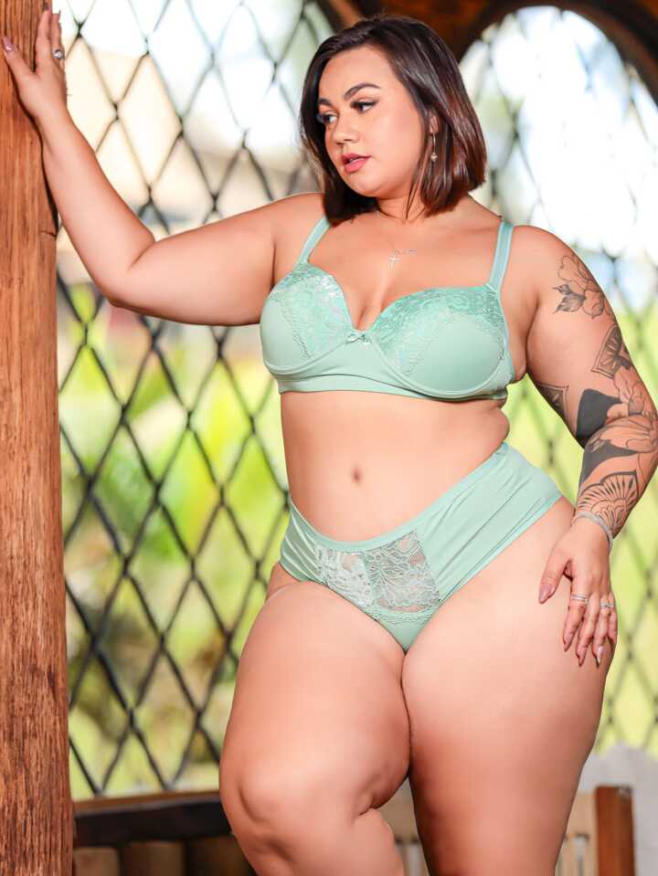 chandler sharp recommends plus size lingerie porn pic