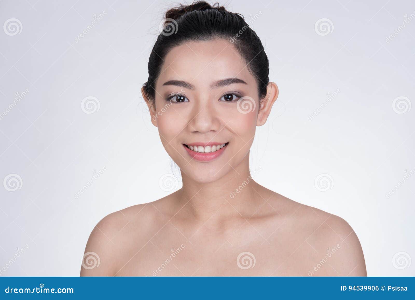 pretty asian naked