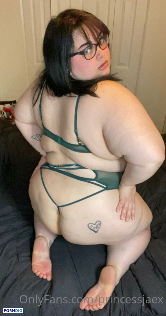 amber vojtecky recommends princessjaex onlyfans pic