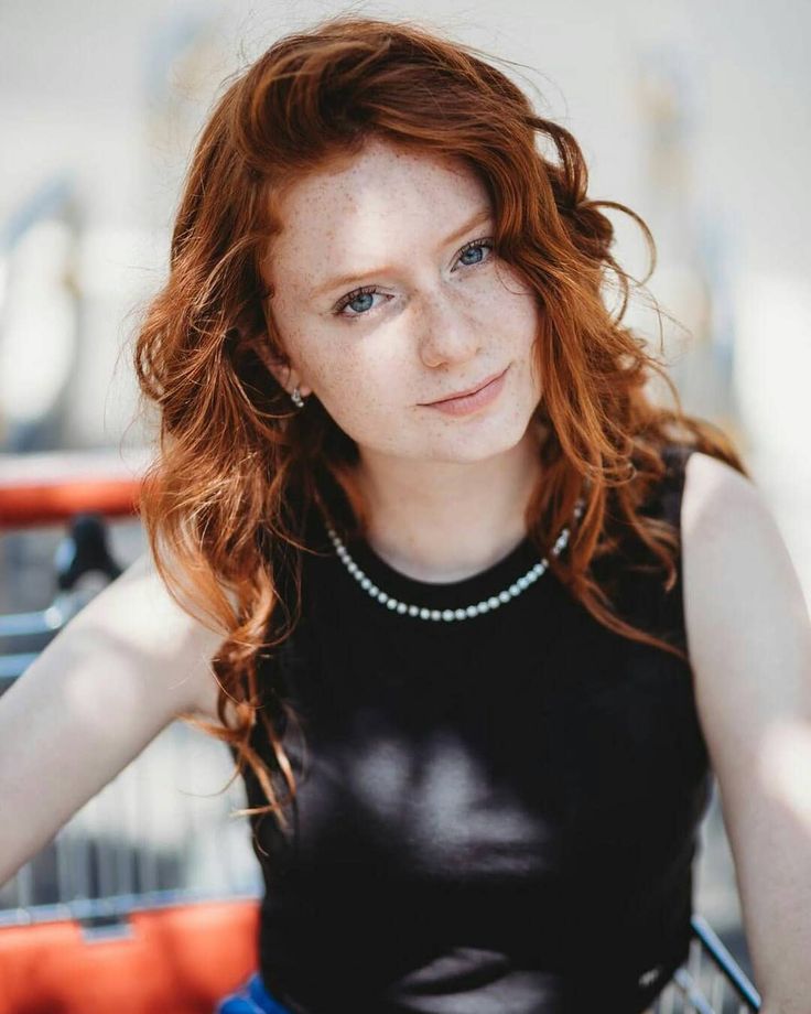 christian ijeh add photo redhead chloe