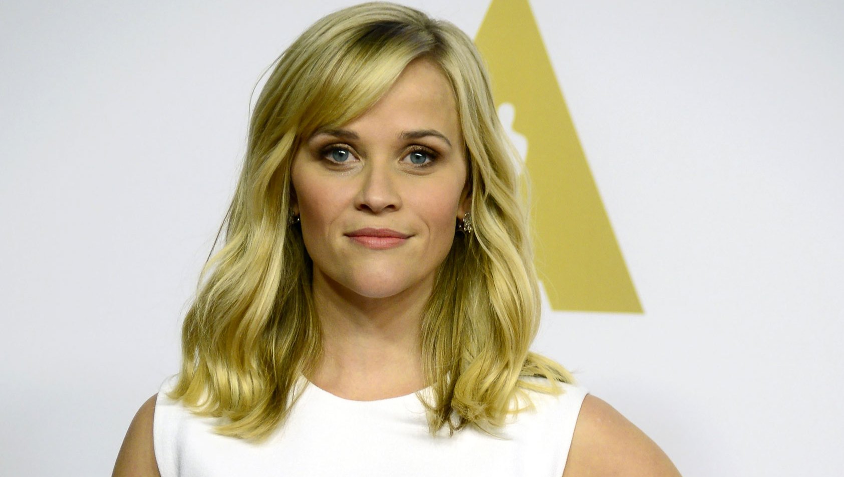 reese witherspoon breasts