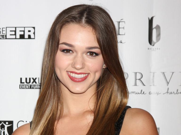 crystal hoxie recommends sadie robertson porn pic