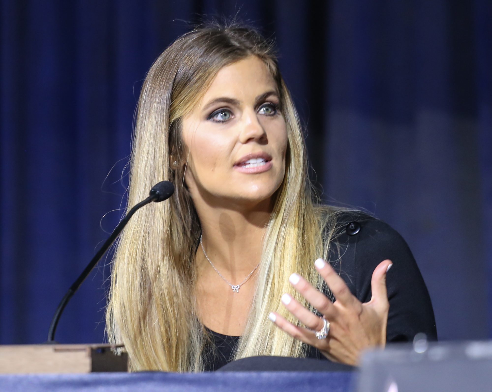 christi louw recommends Sam Ponder Nude