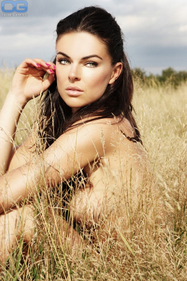 ali deni recommends serinda swan nude photos pic