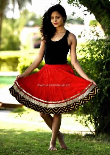 chirag paul recommends sexy skirt babes pic