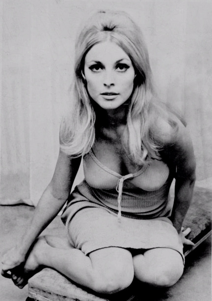 bation add sharon tate nude photo