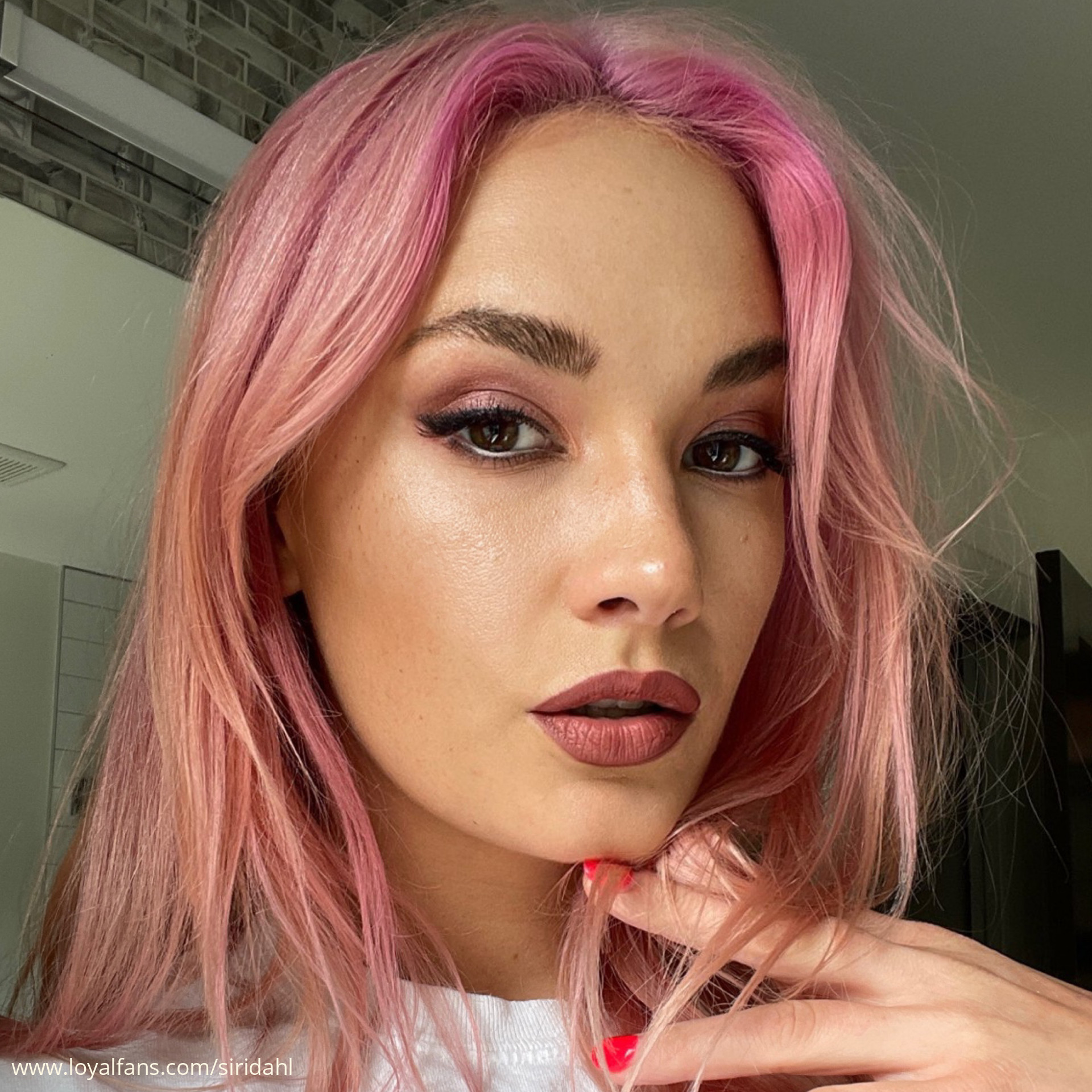 assaad kanaan recommends Siri Dahl Pink Hair