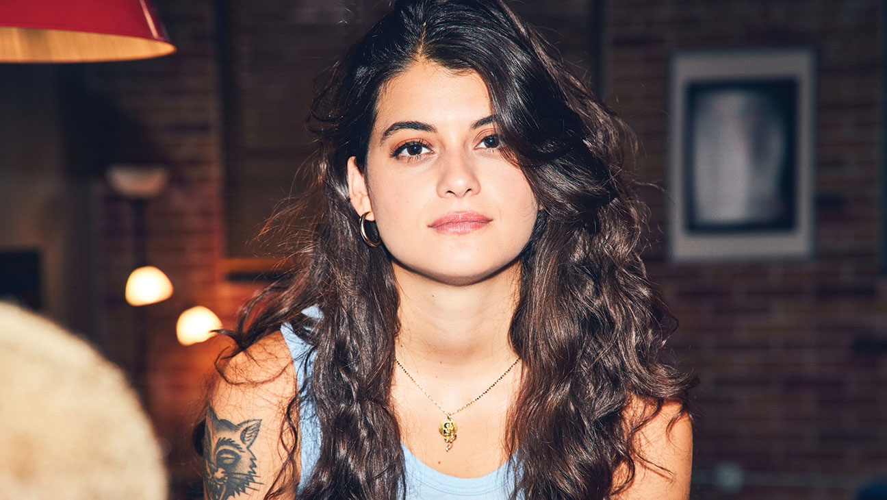 casey hernandez recommends Sofia Black D Elia Hot