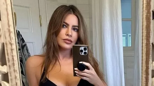 brandon solozano share sofia vergaranude photos