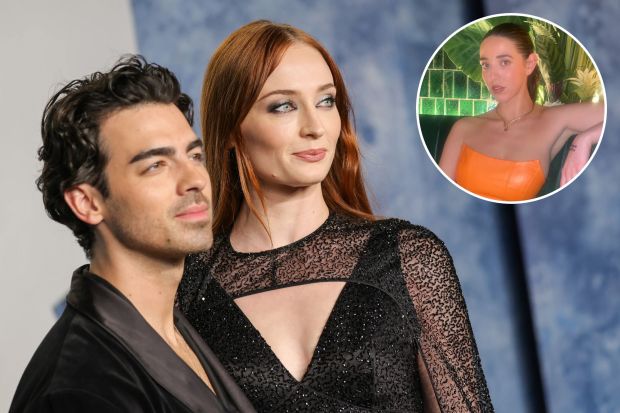 colin beresford share sophie turner breasts photos