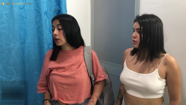 Stepsister Threesome booty fuck