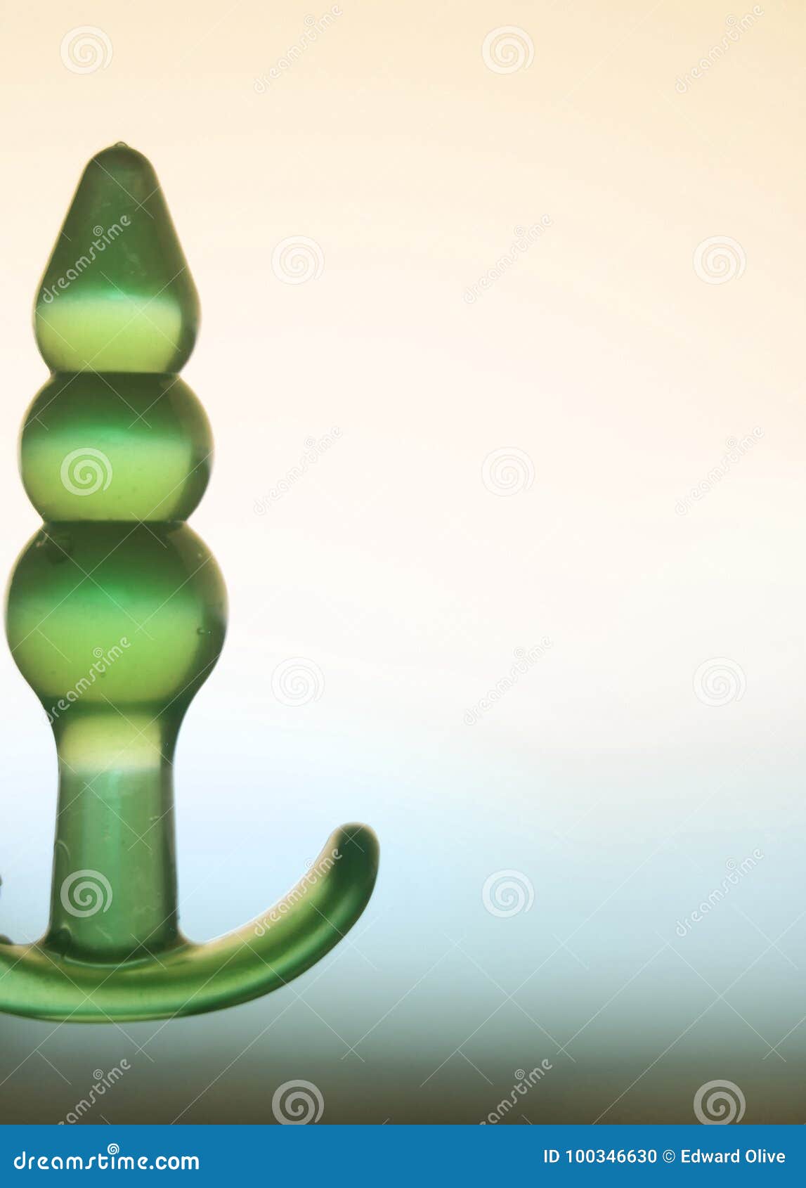 brandon niquette recommends straight guy buttplug pic