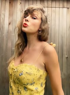 alejandra cano recommends taylor swift pussy pic