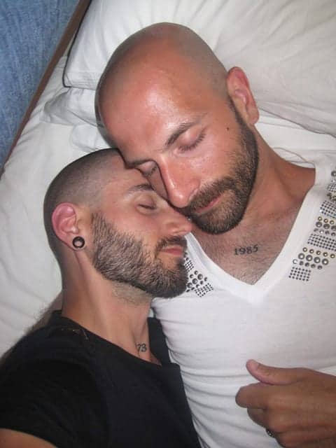 ahmed mohamed assem add tumblr men kissing photo